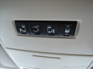 Lancia Ostatní modely Voyager 2,8 CRD Aut. StownGo NAVI 2013