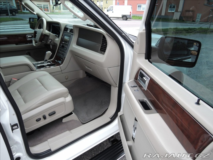 Lincoln Navigator 5,4 i V8 24V Aut 4x4 LPG 2014