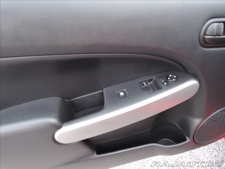 Mazda 2 1,4 i MZR Servis 2009