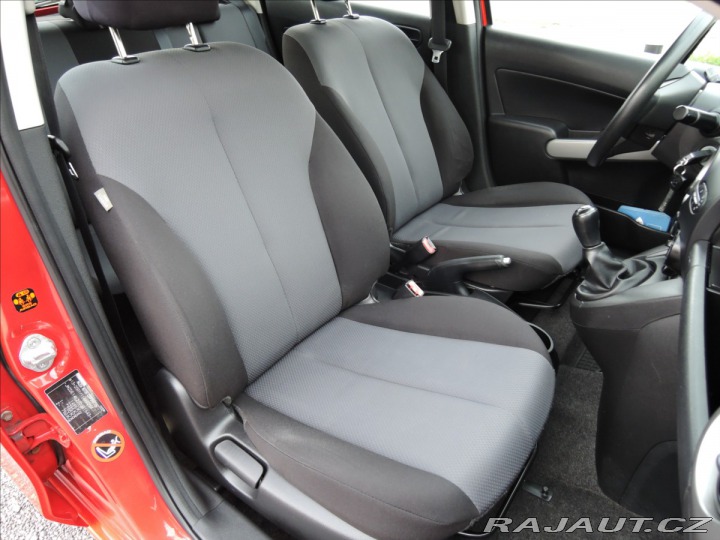 Mazda 2 1,4 i MZR Servis 2009