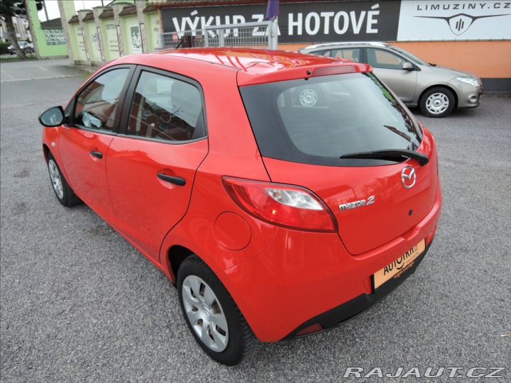 Mazda 2 1,4 i MZR Servis 2009