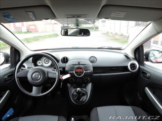 Mazda 2 1,4 i MZR Servis 2009