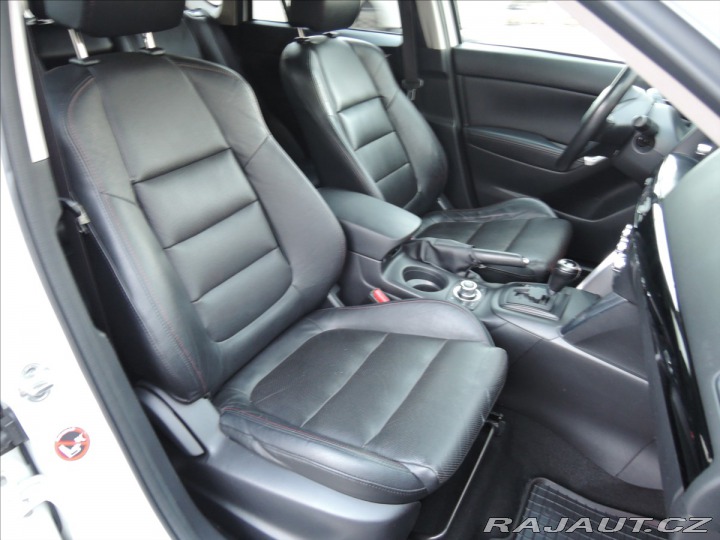 Mazda CX-5 2,2 Skyactiv-D Aut.4WD Ků 2012