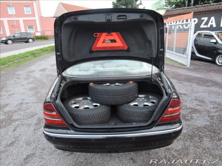 Mercedes-Benz S 3,2 320 CDi Aut. Kůže 2002