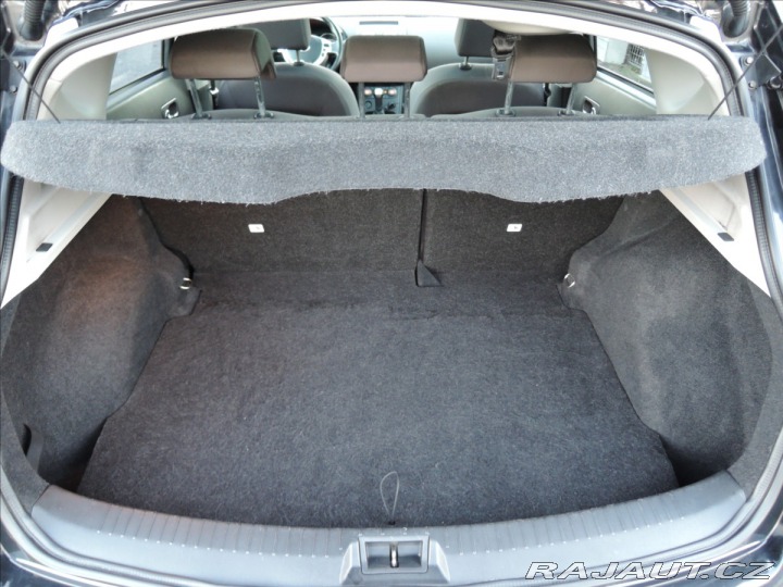 Nissan Qashqai 1,6 i ČR Panorama 2010