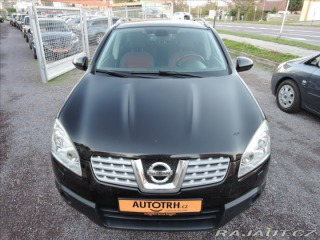 Nissan Qashqai 1,6 i ČR Panorama 2010