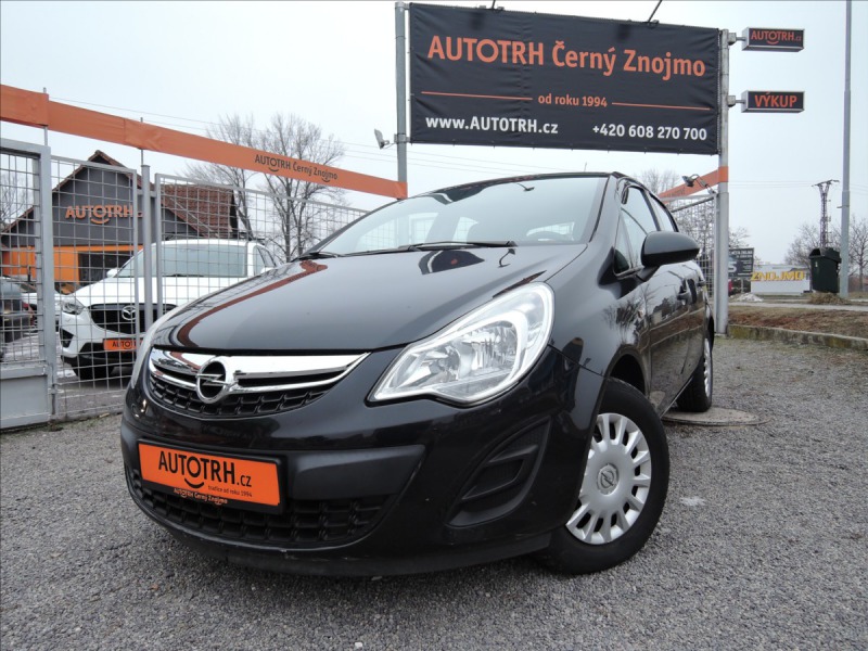 Opel Corsa 1,2 i ČR 1.maj. 44tkm
