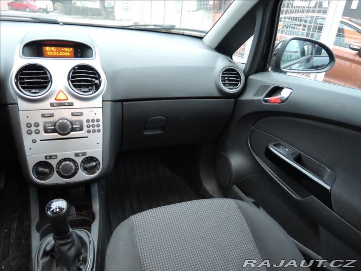 Opel Corsa 1,2 i ČR 1.maj. 44tkm 2012