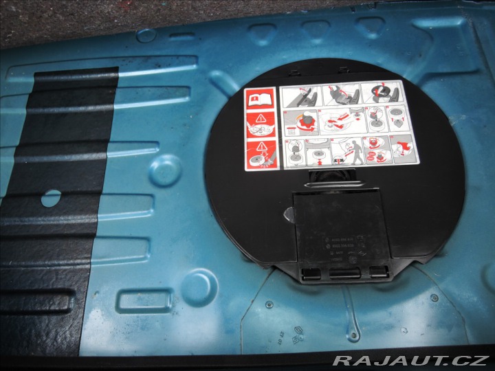 Renault Clio 1,2 16V 75k Authentique S 2007