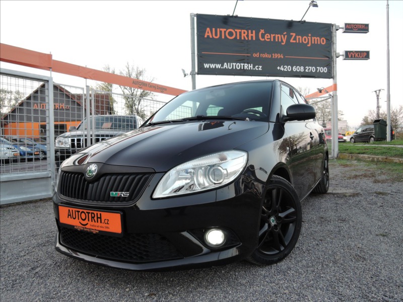 Škoda Fabia 1,4 TSI RS DSG 180PS Serv