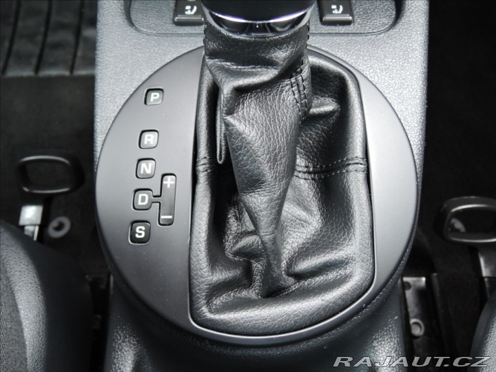 Škoda Fabia 1,4 TSI RS DSG 180PS Serv 2012