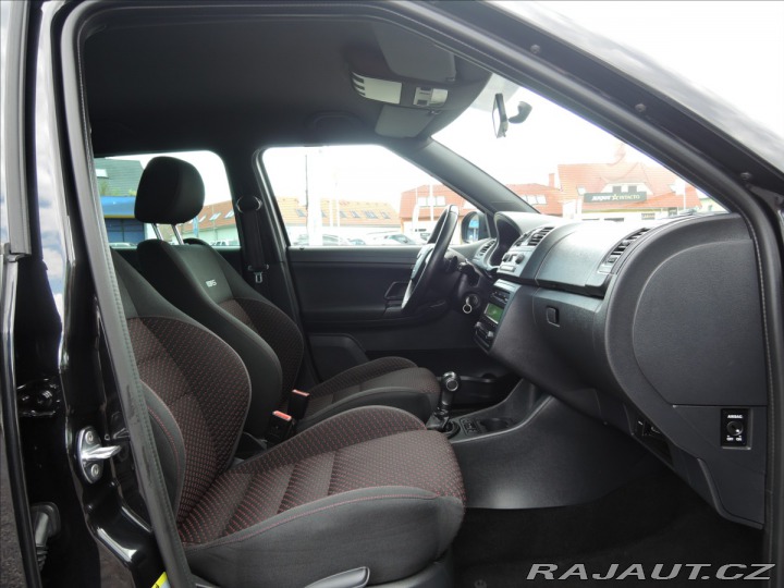 Škoda Fabia 1,4 TSI RS DSG 180PS Serv 2012