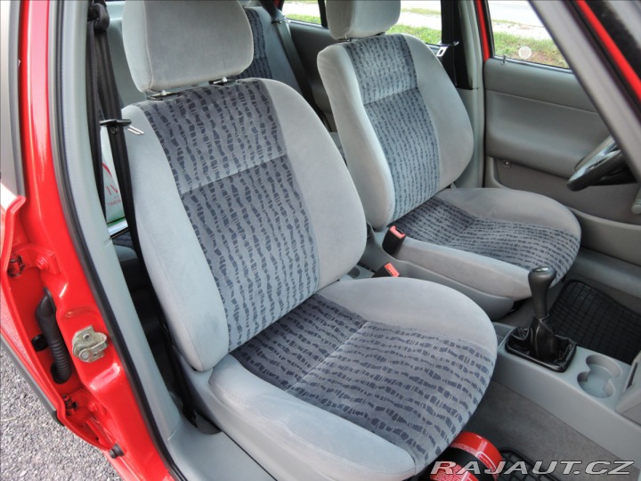 Škoda Felicia 1,6 i GLX 1.maj. servis Š 1998