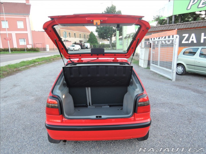 Škoda Felicia 1,6 i GLX 1.maj. servis Š 1998