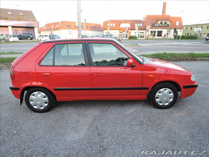 Škoda Felicia 1,6 i GLX 1.maj. servis Š 1998