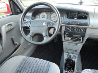 Škoda Felicia 1,6 i GLX 1.maj. servis Š 1998