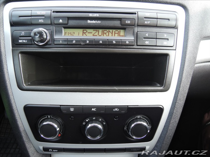 Škoda Octavia 1,6 TDI 4x4 Elegance 2012