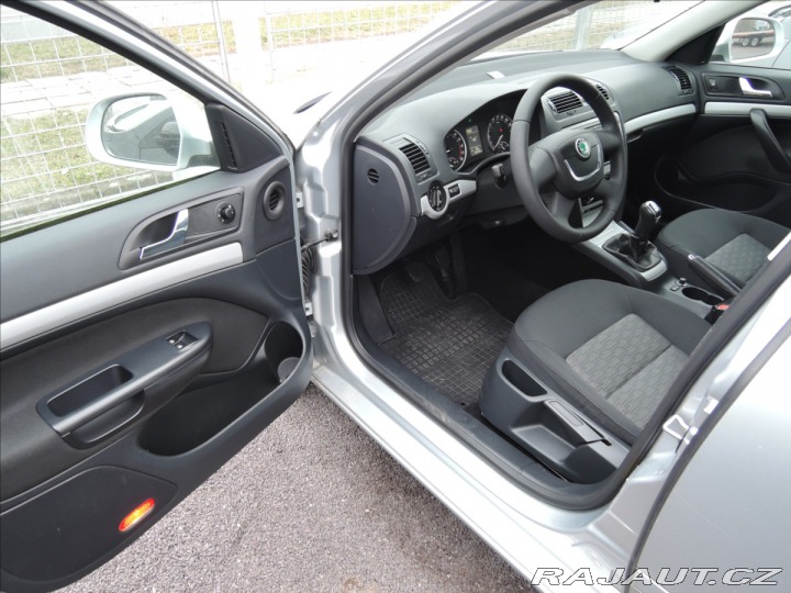 Škoda Octavia 1,6 TDI 4x4 Elegance 2012
