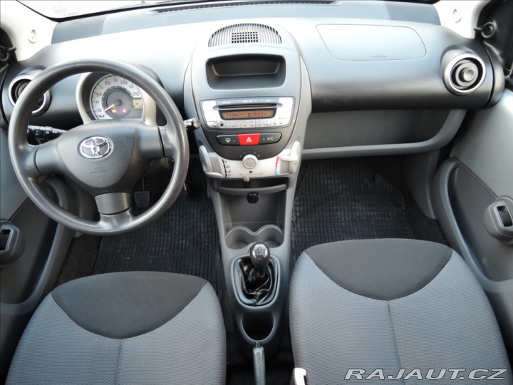 Toyota Aygo 1,0 VVT-i Cool Servis 2007