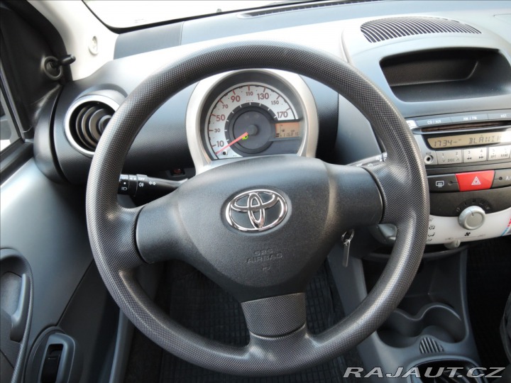 Toyota Aygo 1,0 VVT-i Cool Servis 2007
