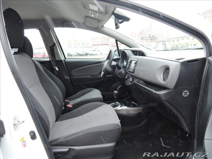 Toyota Yaris 1,5 VVTi Hybrid Kamera Ke 2014