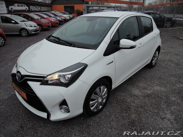 Toyota Yaris 1,5 VVTi Hybrid Kamera Ke 2014