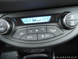 Toyota Yaris 1,5 VVTi Hybrid Kamera Ke 2014