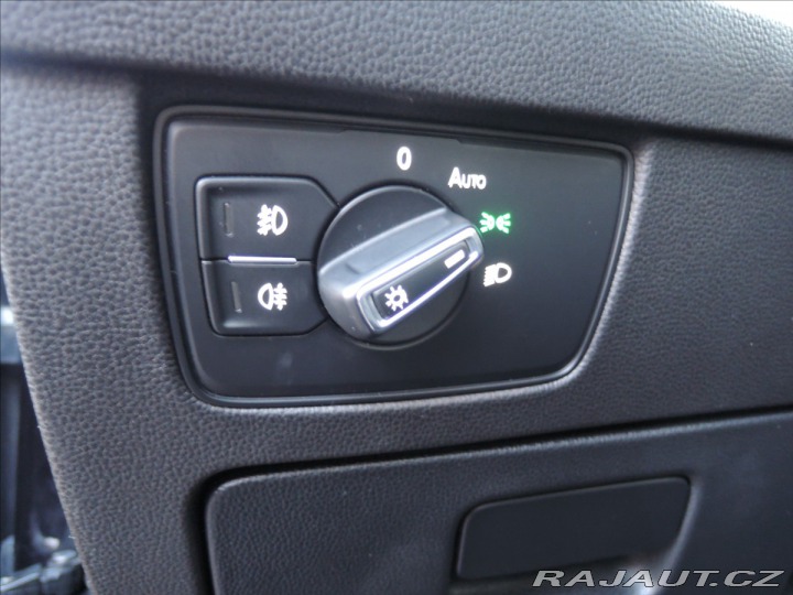 Volkswagen Passat 2,0 BiTDI 4MOT DSG Highli 2015