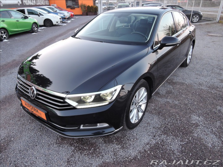 Volkswagen Passat 2,0 BiTDI 4MOT DSG Highli 2015