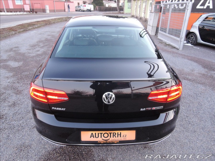 Volkswagen Passat 2,0 BiTDI 4MOT DSG Highli 2015
