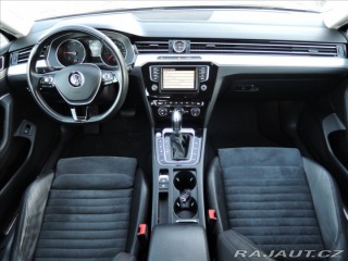 Volkswagen Passat 2,0 BiTDI 4MOT DSG Highli 2015