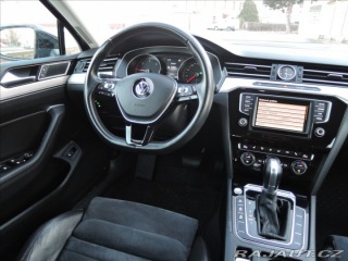 Volkswagen Passat 2,0 BiTDI 4MOT DSG Highli 2015