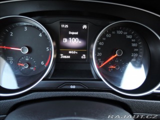 Volkswagen Passat 2,0 BiTDI 4MOT DSG Highli 2015