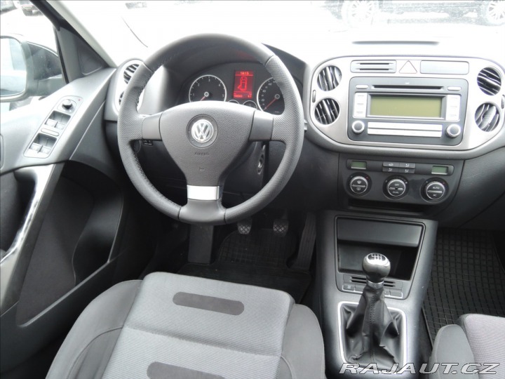 Volkswagen Tiguan 2,0 TDi 4Motion Sport Sty 2008
