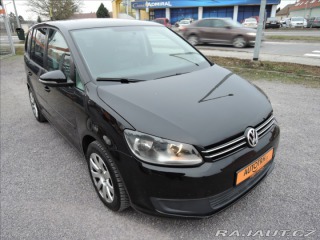 Volkswagen Touran 2,0 TDi DSG 7.míst Kůže 2014