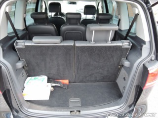 Volkswagen Touran 2,0 TDi DSG 7.míst Kůže 2014