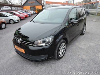 Volkswagen Touran 2,0 TDi DSG 7.míst Kůže 2014
