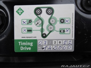 Volkswagen Touran 2,0 TDi DSG 7.míst Kůže 2014