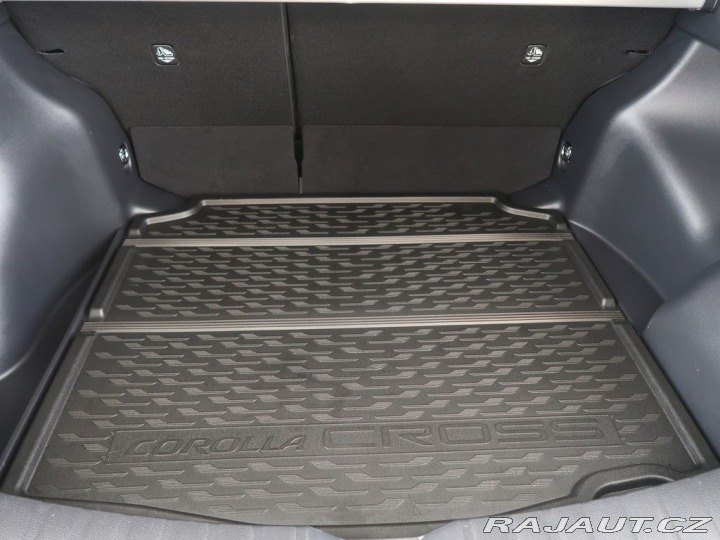 Toyota Corolla Cross 2.0Hybrid,CZ,Executive Sk 2024