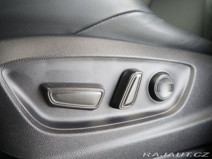 Toyota Corolla Cross 2.0Hybrid,CZ,Executive Sk 2024