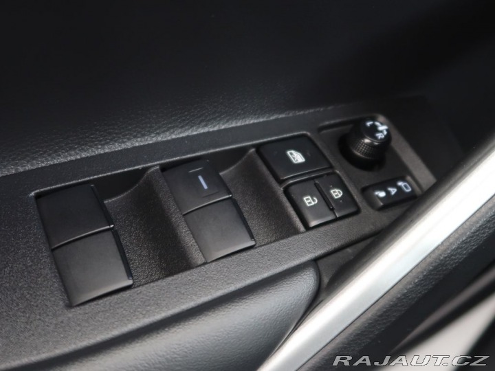 Toyota Corolla Cross 2.0Hybrid,CZ,Executive Sk 2024