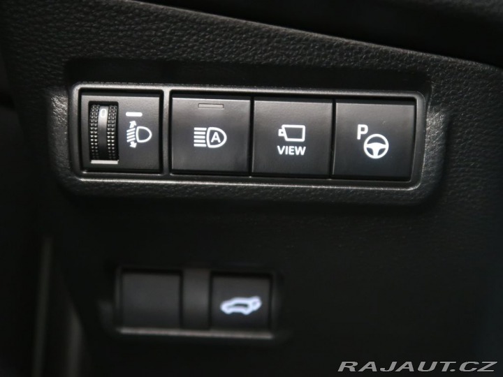 Toyota Corolla Cross 2.0Hybrid,CZ,Executive Sk 2024