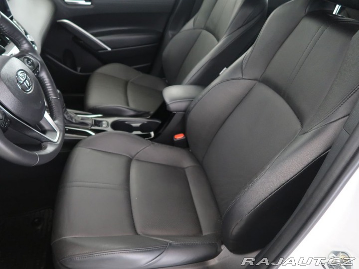 Toyota Corolla Cross 2.0Hybrid,CZ,Executive Sk 2024