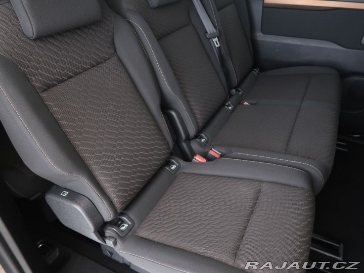 Toyota ProAce Verso 2.0D,CZ,1Maj,Family,NAVI, 2023