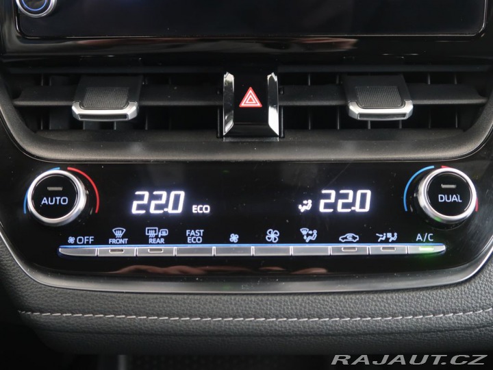 Toyota Corolla 1.8Hybrid,CZ,1Maj,Comfort 2022