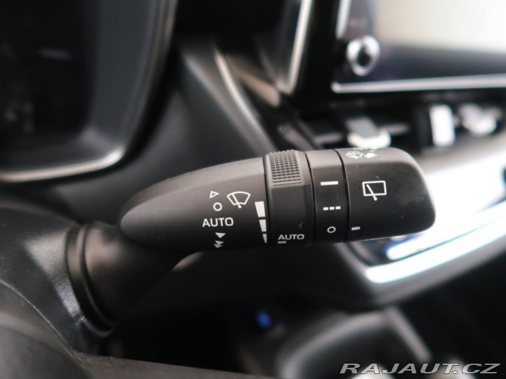 Toyota Corolla 1.8Hybrid,CZ,1Maj,Comfort 2022