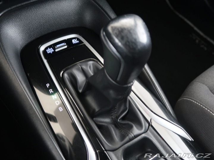 Toyota Corolla 1.8Hybrid,CZ,1Maj,Comfort 2022