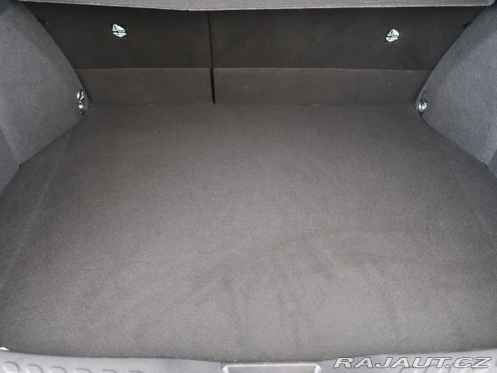 Toyota C-HR 2.0Hybrid,CZ,1Maj,Style 2025