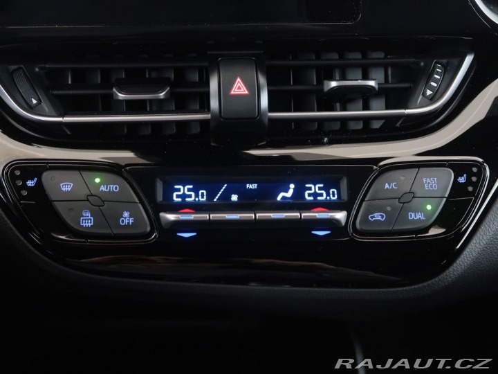 Toyota C-HR 2.0Hybrid,CZ,1Maj,Style 2025