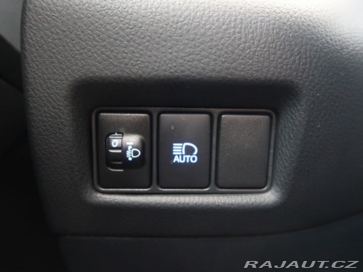 Toyota C-HR 2.0Hybrid,CZ,1Maj,Style 2025